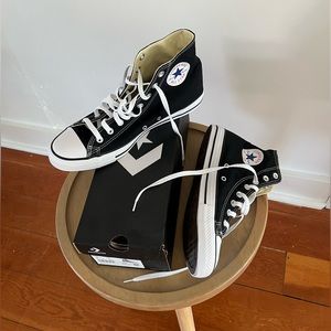 NIB Converse Chuck Taylor All Star Hi Black Mens Size 10